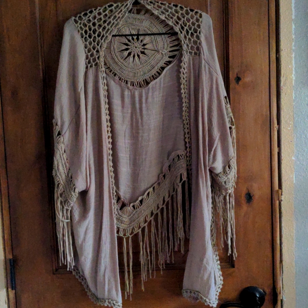 Woman's open shirt, kimono short, brown